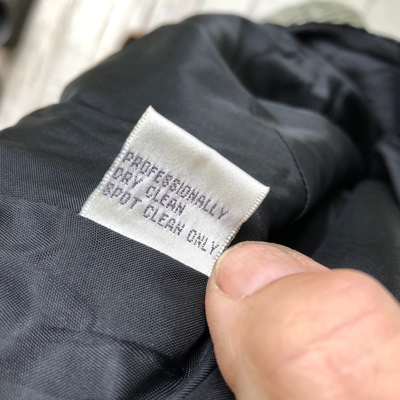 KATHRYN DIANOS velvet sequin lined top - Picture 2 of 8